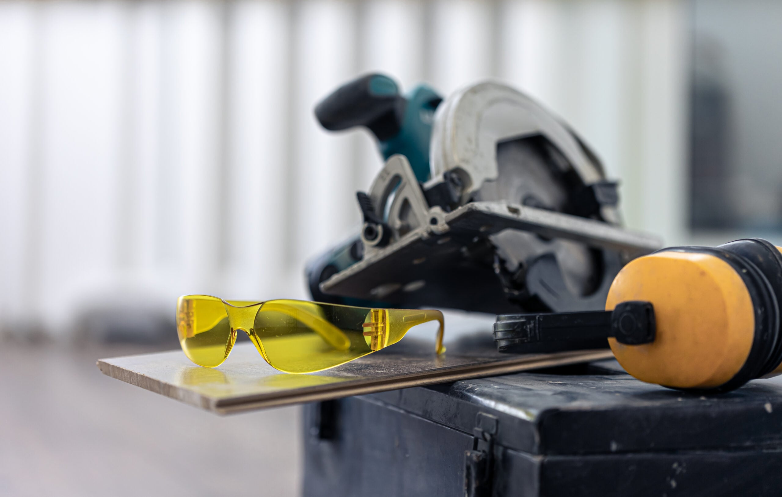 tool rental self-service